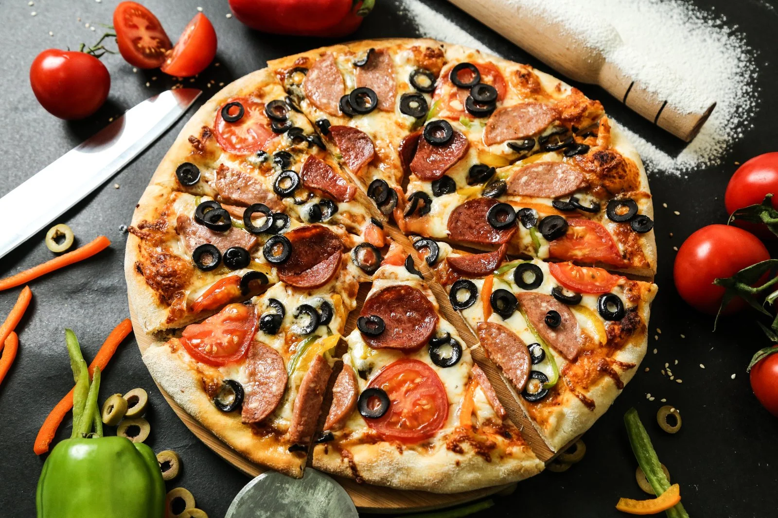 Delicious toppings on Rio Pizza Temple pizza
